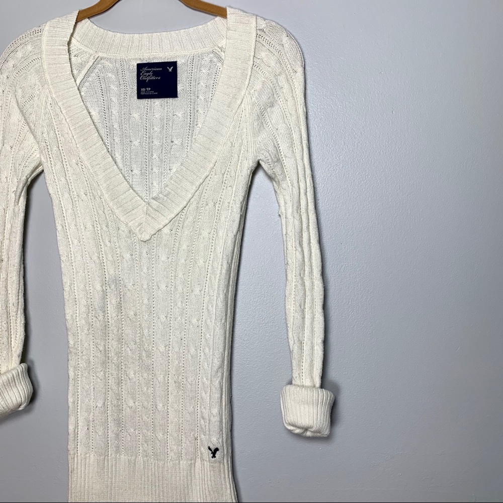 American Eagle Sweater